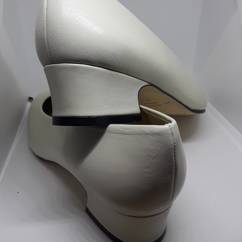 Etienne Aigner Pump - Picture 8 of 12